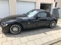 Gebraucht BMW Z4 Basis 170 PS (125 kW) 2005 Schwarz Cabrio