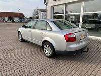 gebraucht Audi A4 2.0 *AHK*TÜV 03.2026*
