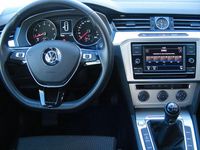 Gebraucht VW Passat Comfortline 150 PS (110 kW) 2019 Silber Kombi