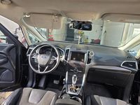 Second-hand Ford S-MAX S 209 CP (153 kW) 2015 Negru Monovolum