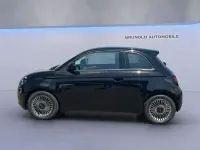 Neu Fiat 500 Icon 65 PS (47 kW) 2026 Schwarz Limousine