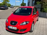 Gebraucht Seat Altea Reference 102 PS (75 kW) 2008 Rot Van / Kleinbus