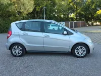 Gebraucht Mercedes A180 2010 Silber Kleinwagen