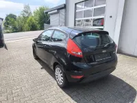 Gebraucht Ford Fiesta Trend 82 PS (60 kW) 2011 Schwarz Kleinwagen