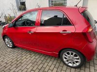 Gebraucht Kia Picanto 86 PS (63 kW) 2013 Rot Kleinwagen