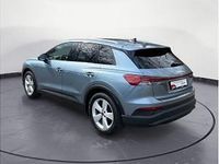 Gebraucht Audi Q4 e-tron 150 kW (204 PS) 2025 Blau (geysirblau metallic) SUV