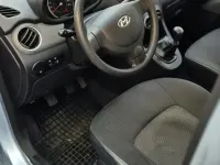 Gebraucht Hyundai i10 69 PS (50 kW) 2012 Grau Kleinwagen