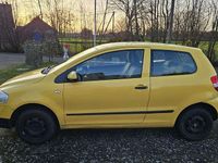 Gebraucht VW Fox 54 PS (39 kW) 2007 Gelb Kleinwagen