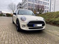 Gebraucht Mini ONE 102 PS (75 kW) 2015 Beige Kleinwagen