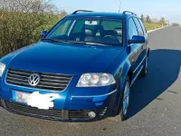 Używany VW Passat Highline 131 KM (96 kW) 2002 Niebieski Kombi