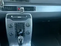 Gebraucht Volvo V70 Linje Svart 150 PS (110 kW) 2016 Grau Kombi