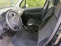 Usado Citroën C3 Exclusive 73 CV (53 kW) 2006 Negro Utilitario