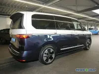 Neu VW Multivan Life 150 PS (110 kW) 2026 Candyweiß / starlight blue metallic Van / Kleinbus