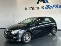Gebraucht Hyundai i30 Classic 109 PS (80 kW) 2011 Schwarz Limousine