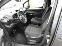 gebraucht Opel Combo Innovation Automatik Standheizung 7 Sitze Camper