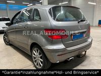 Gebraucht Mercedes B180 109 PS (80 kW) 2006 Grau Van / Kleinbus