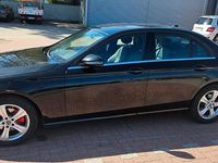 Gebraucht Mercedes E200 150 PS (110 kW) 2017 Schwarz Limousine