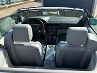 Gebraucht Mercedes SL280 193 PS (141 kW) 1997 Silber Cabrio