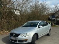 Gebraucht VW Passat 2009 Grau Limousine
