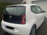 Gebraucht VW up! move up! 60 PS (44 kW) 2015 Weiß Kleinwagen