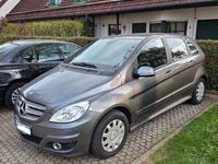 Gebraucht Mercedes B170 116 PS (85 kW) 2009 Beige Van / Kleinbus