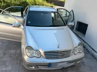 Gebraucht Mercedes C220 Elegance 150 PS (110 kW) 2005 Grau Limousine