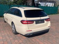 Gebraucht Mercedes E200 Avantgarde 150 PS (110 kW) 2019 Beige Kombi
