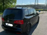 Gebraucht VW Touran 105 PS (77 kW) 2012 Schwarz Van / Kleinbus