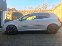 Gebraucht VW Golf V 105 PS (77 kW) 2005 Silber Kleinwagen