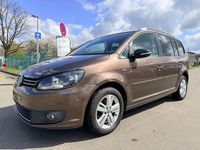 Gebraucht VW Touran Match 140 PS (102 kW) 2012 Braun Van / Kleinbus
