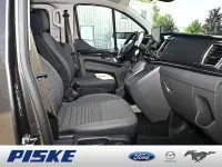 Gebraucht Ford Tourneo Titanium 170 PS (125 kW) 2023 Magnetic grau Van / Kleinbus