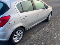 Gebraucht Opel Corsa 69 PS (50 kW) 2014 Silber Kleinwagen