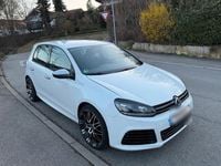 Gebraucht VW Golf VI R 105 PS (77 kW) 2011 Weiß Kleinwagen