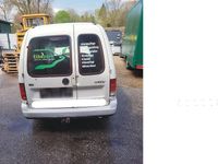 Second-hand VW Caddy 64 CP (47 kW) 2002 Alb Monovolum