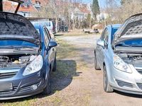gebraucht Opel Corsa im Doppelpack 1,0l und 1,3l