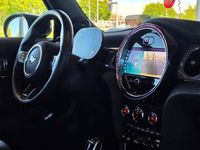 Gebraucht Mini John Cooper Works 231 PS (169 kW) 2024 Gelb Kleinwagen