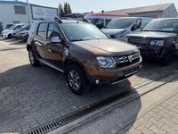 Gebraucht Dacia Duster Lauréate 105 PS (77 kW) 2014 Gold SUV