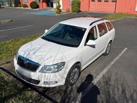 Gebraucht Skoda Octavia 105 PS (77 kW) 2011 Kombi