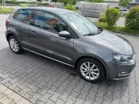 Gebraucht VW Polo LOUNGE 90 PS (66 kW) 2015 Grau Kleinwagen