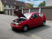 Gebraucht VW Polo 50 PS (36 kW) 1996 Rot Kleinwagen