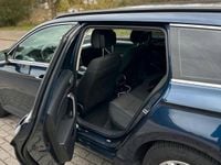 Gebraucht VW Passat 150 PS (110 kW) 2015 Blau Kombi