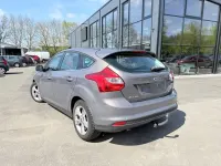 Gebraucht Ford Focus Titanium 125 PS (91 kW) 2012 Braun Limousine