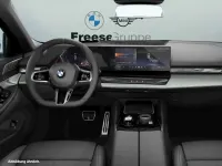 Neu BMW 540 M Sport 303 PS (222 kW) 2026 Silber Limousine