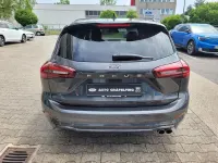 Gebraucht Ford Focus ST-Line X 125 PS (91 kW) 2025 Grau Limousine