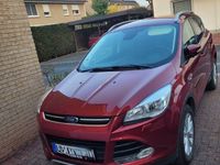 Gebraucht Ford Kuga SYNC Edition 150 PS (110 kW) 2016 Rot SUV