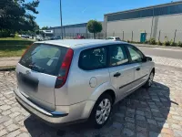 Gebraucht Ford Focus 90 PS (66 kW) 2006 Silber Kombi