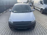 Gebraucht Mitsubishi Space Star 80 PS (58 kW) 2014 Silber Van / Kleinbus