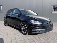 Gebraucht VW Golf VII IQ Drive 131 PS (96 kW) 2019 Deep black perleffekt Kleinwagen