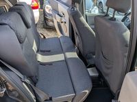 Second-hand Renault Modus 90 CP (66 kW) 2005 Negru Monovolum