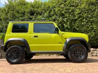 Gebraucht Suzuki Jimny Comfort 102 PS (75 kW) 2023 Kinetic bluish black met SUV